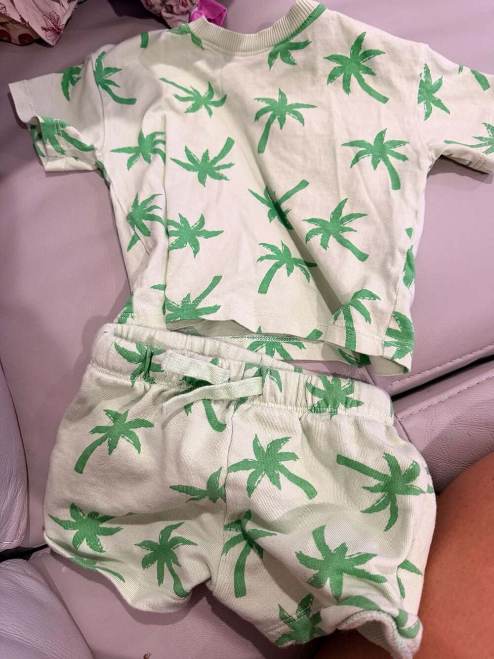 H&M Palm Tree Print T-Shirt And Shorts Set 6-9M